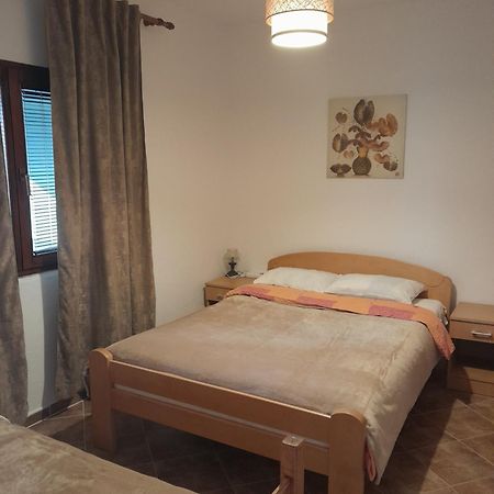 Apartment Jelaca Херцег-Нови Экстерьер фото