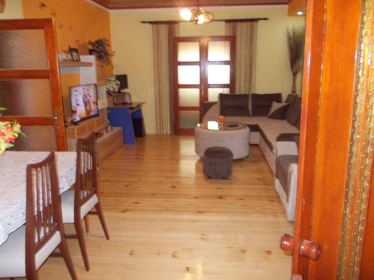 Apartment Jelaca Херцег-Нови Экстерьер фото